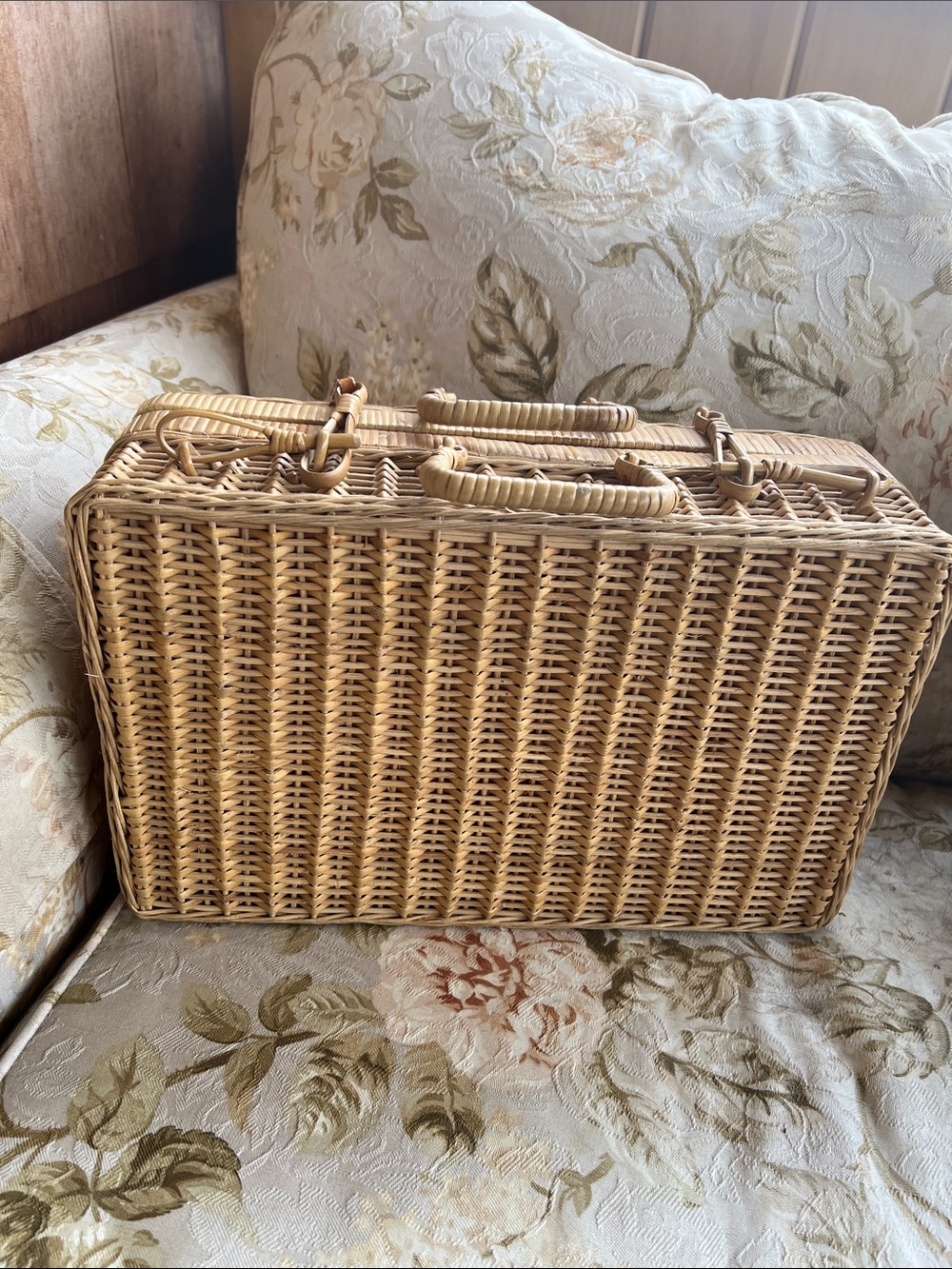 Vintage Picnic Basket